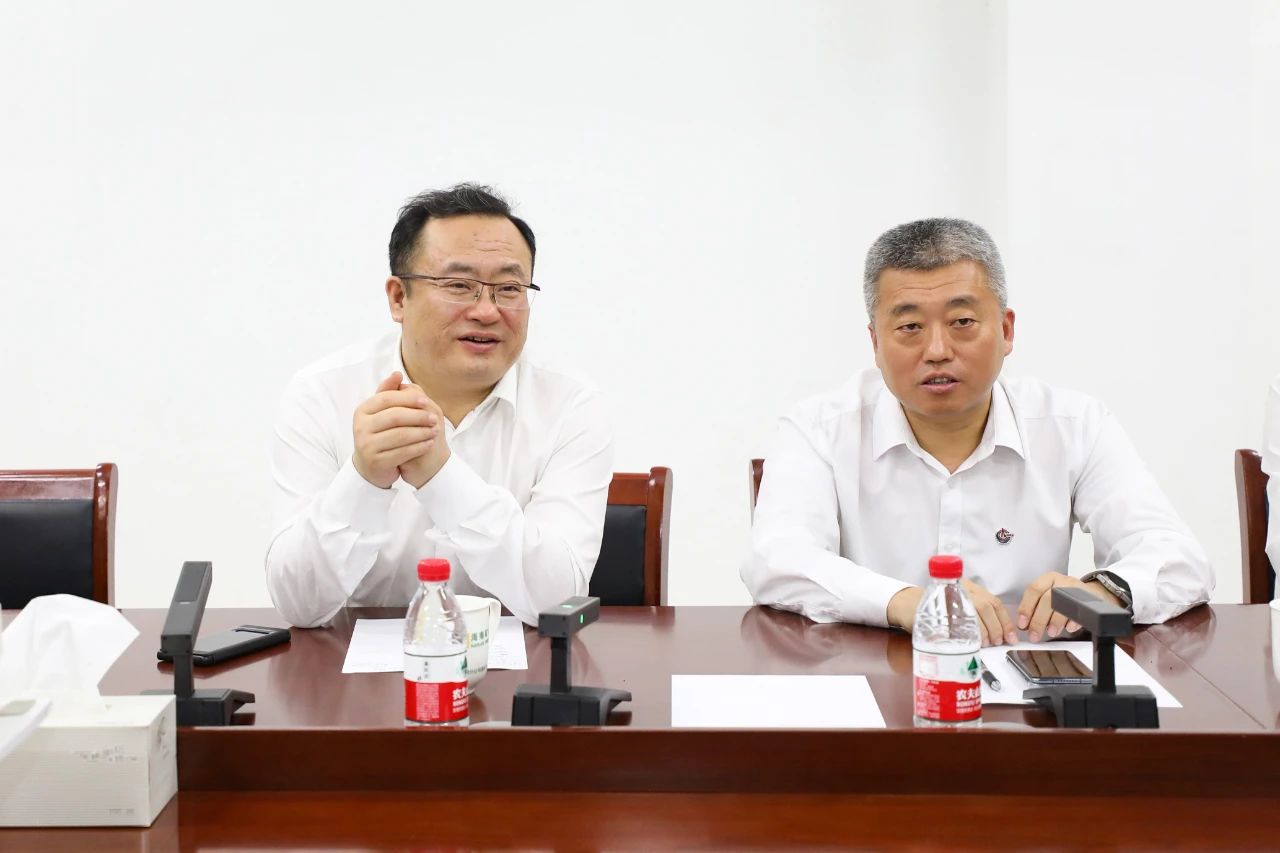 中海石油氣電集團到訪海南礦業3.jpg