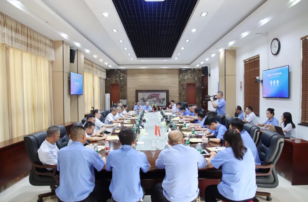 1714116619205109.jpg 海南礦業召開第四屆職工代表大會第一次會議7.jpg