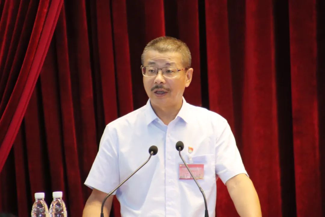1714116632540605.jpg 海南礦業召開第四屆職工代表大會第一次會議8.jpg