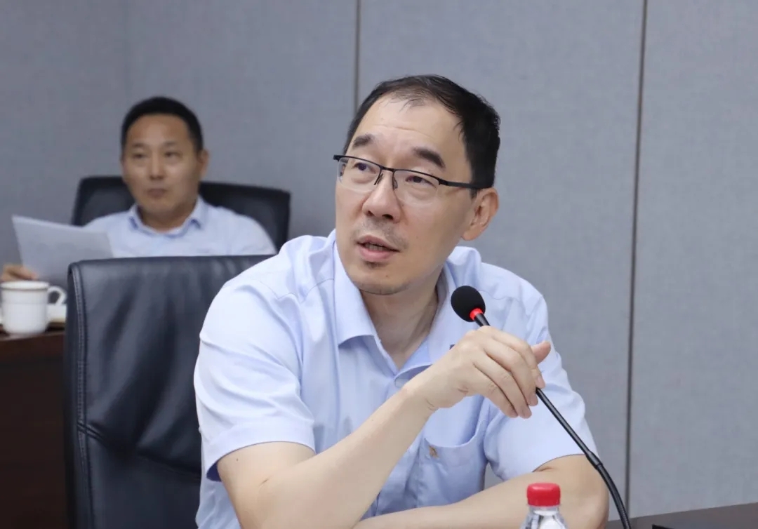 海南礦業召開“安全生產月”動員大會3.webp_副本.jpg
